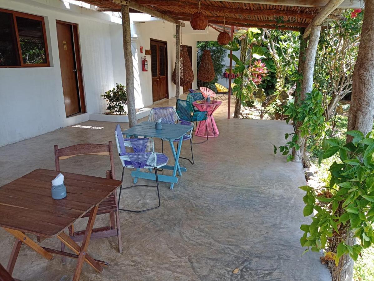 Casa Shiva Bacalar By Mij Bed & Breakfast Bagian luar foto