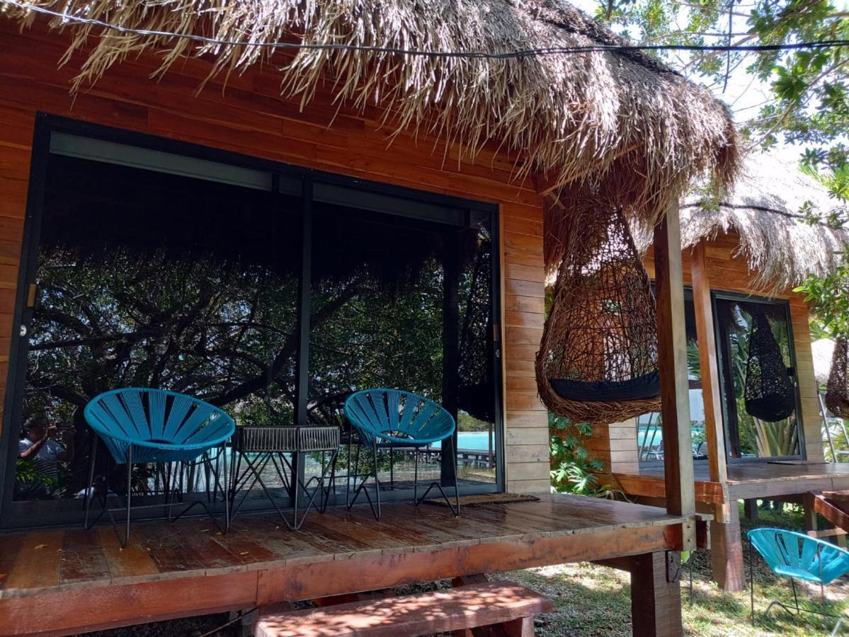 Casa Shiva Bacalar By Mij Bed & Breakfast Bagian luar foto