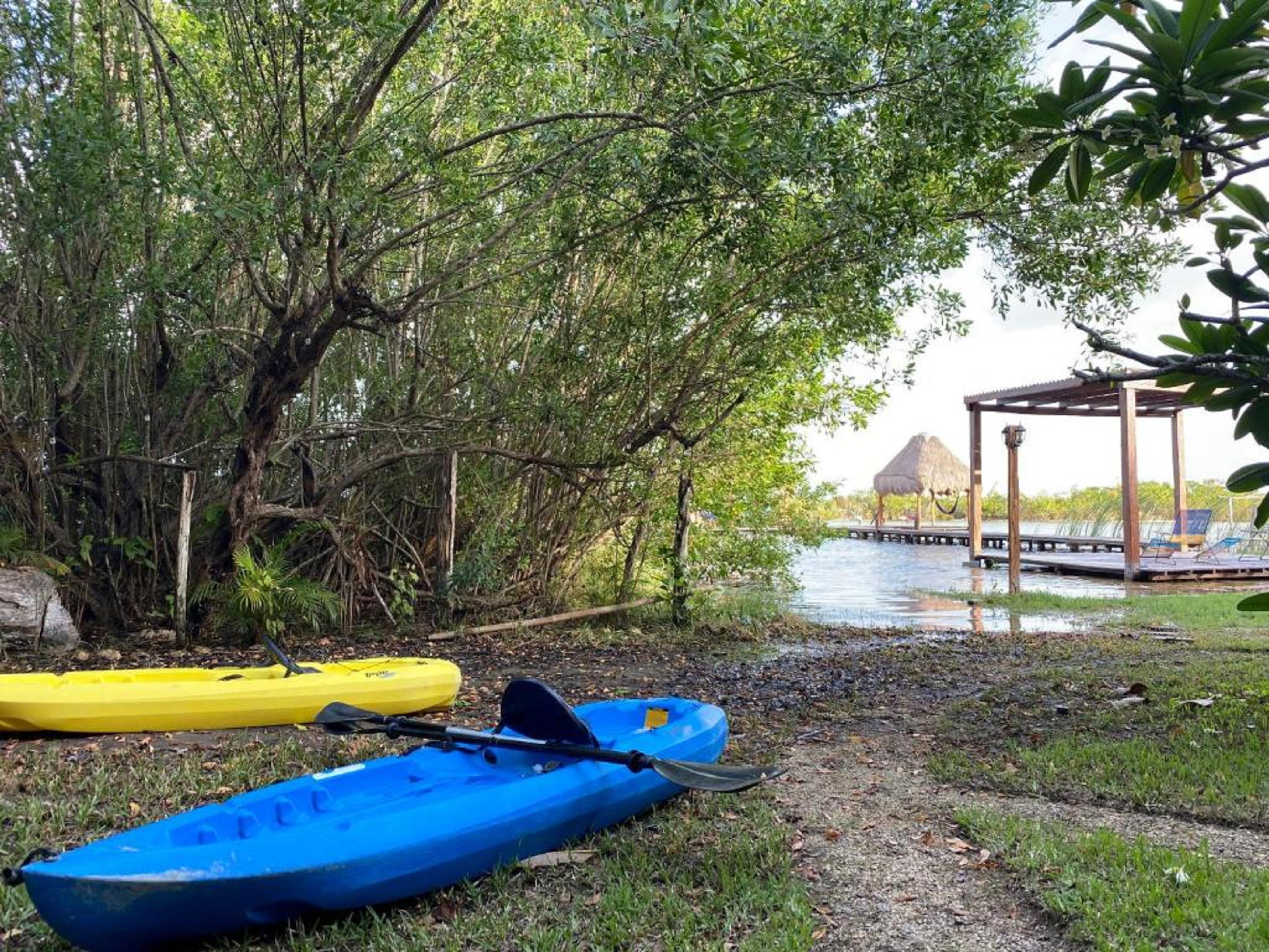 Casa Shiva Bacalar By Mij Bed & Breakfast Bagian luar foto